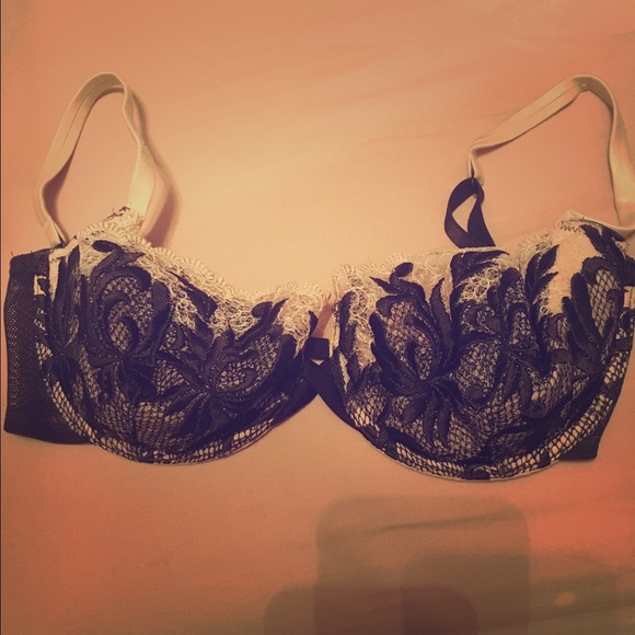 Victoria secret bra