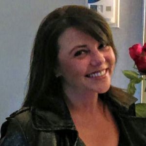 Meet your Posher, Stacy