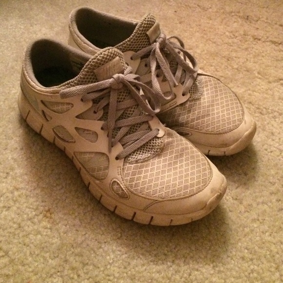 Nike free runs