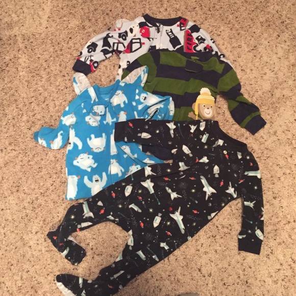 4 pairs Carters winter pajamas