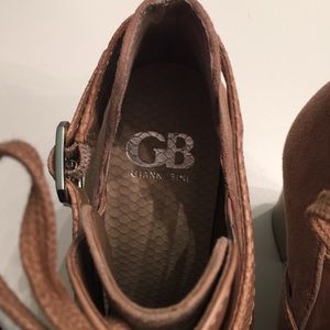 GB tan boots