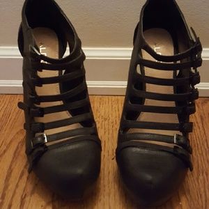 Aldo shoes- worn twice!