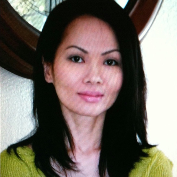 Meet your Posher, Huong - Picture 1 of 1
