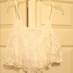 White latticed crop top (M)