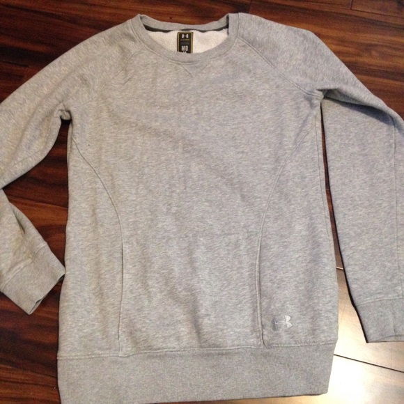 Under Armour Sweatshirt