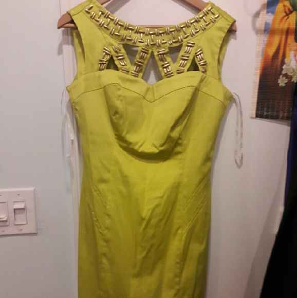 Dress - Picture 2 of 2