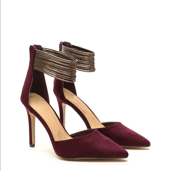 Power Play Pointy Faux Suede Heels VINOBRONZE