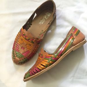Cute espadrilles/ huaraches