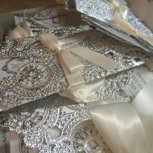 Meet your Posher, Edith