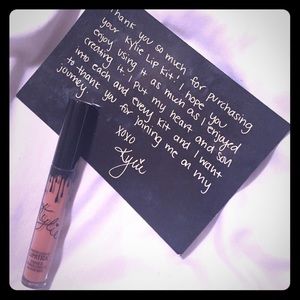 Kylie Jenner liquid lipstick💋
