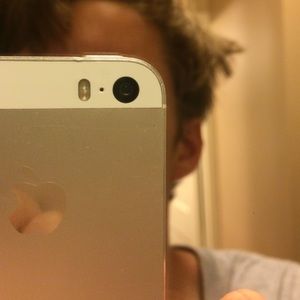 Meet your Posher, Cal