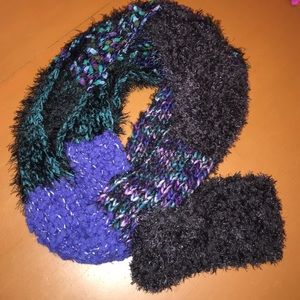 Steve Madden infinity scarf and headband bundle