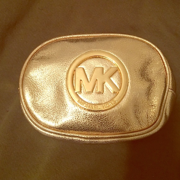 ✨Small Michael Kors Cosmetic Pouch✨