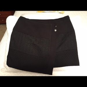CAbi Black Swathe Skirt size small