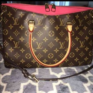 For Lisa Louis Vuitton Pallas mm