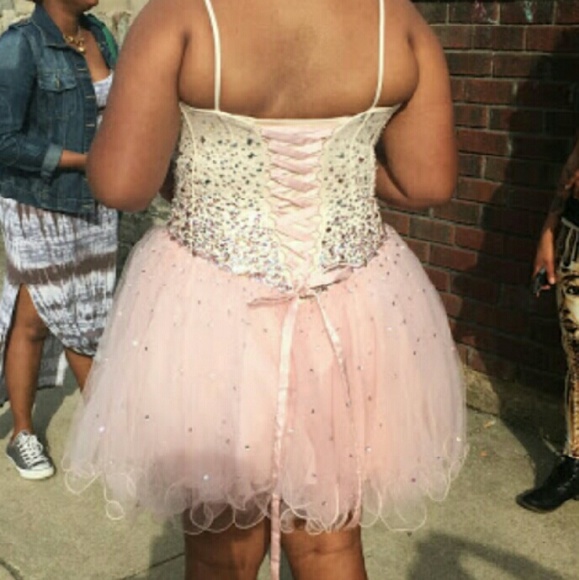Prom dress - Picture 4 of 4