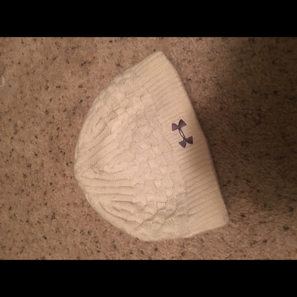 UA beanie