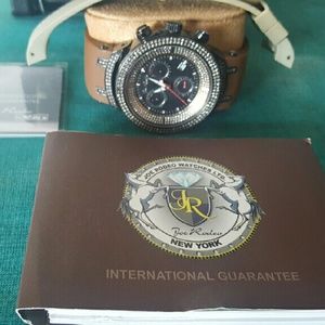 Men's 2 karat diamond watch