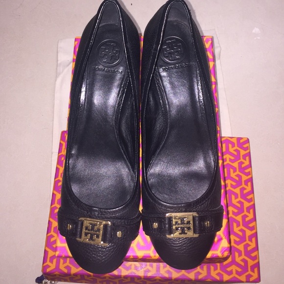 Tory Burch Black Ambrose close toe wedge