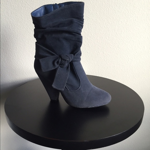 Navy Blue Calf Boot