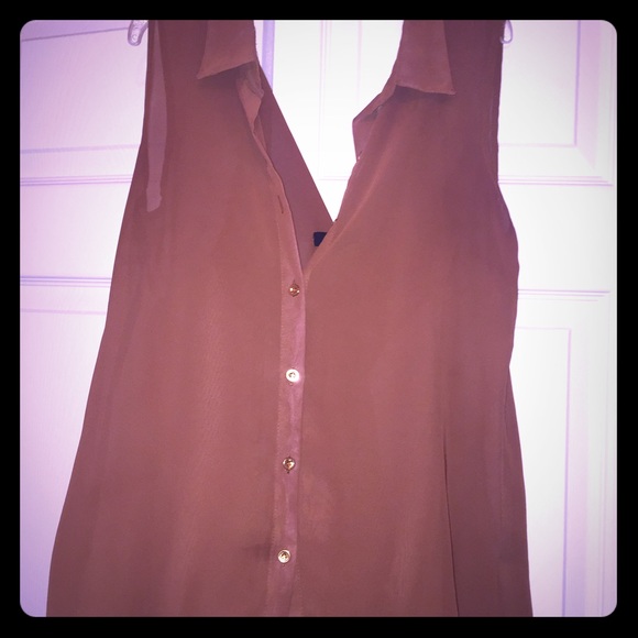 Brown tank with beautiful open back