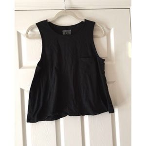 Converse cute black crop top pocket tank