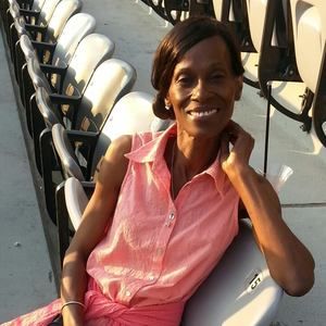 Meet your Posher, Suzette