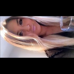 Meet your Posher, Sharon