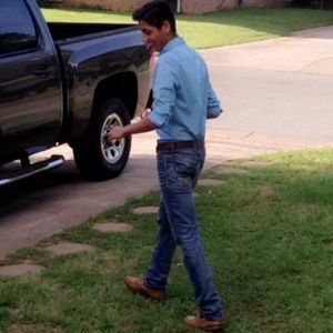 Meet your Posher, Enrique