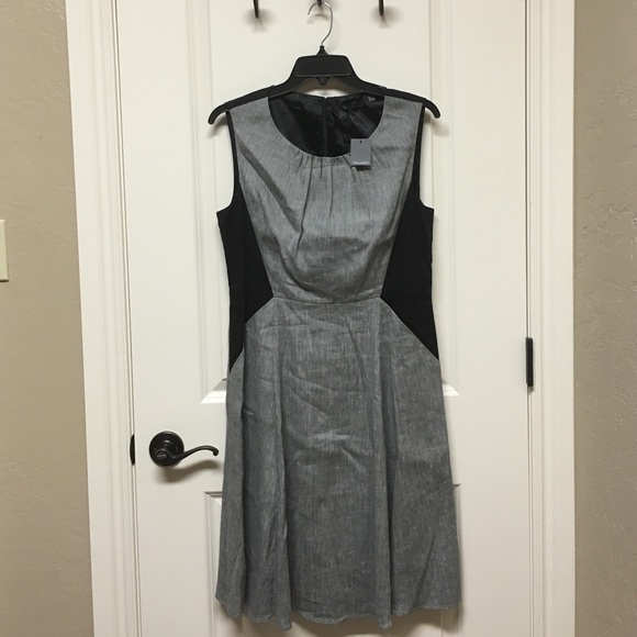 TAHARI grey/blk dress
