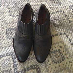 Matisse Roscoe western booties.