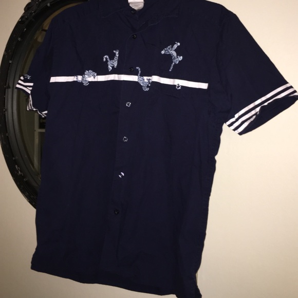 Tigger Bowling shirt