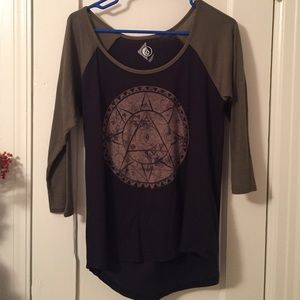 3/4 length shirt from pacsun