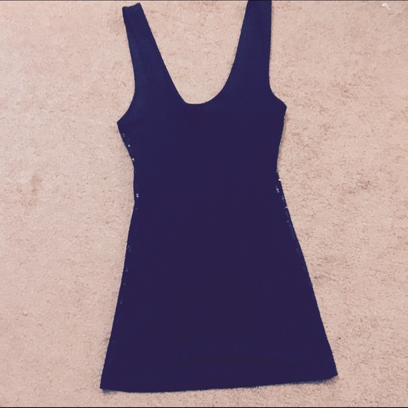 Sequence black sparkly tank! - Picture 3 of 3