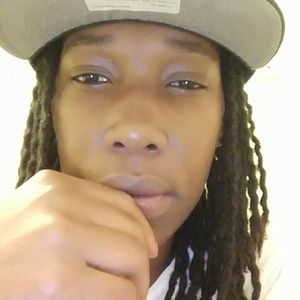 Meet your Posher, Latoya