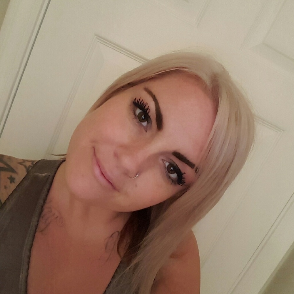Meet your Posher, Kara