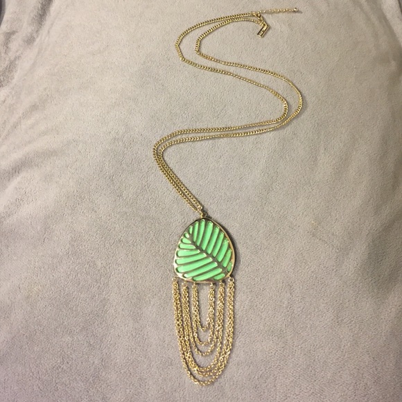 Kendra Scott Necklace