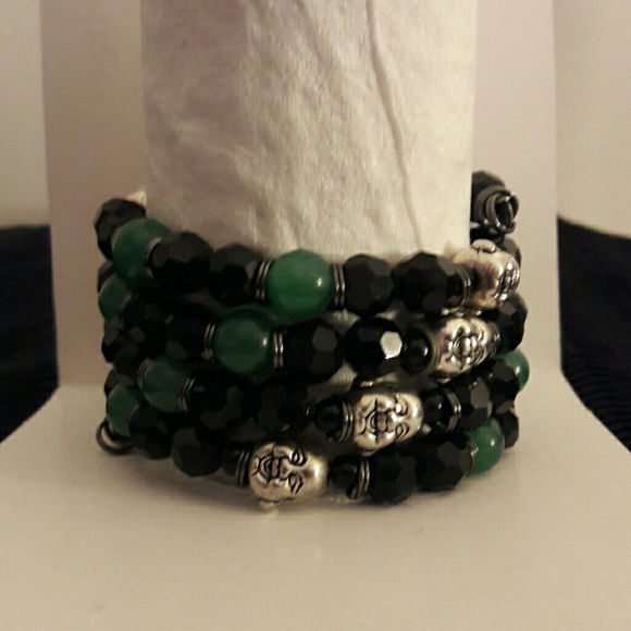 Unisex coil beaded bracelet