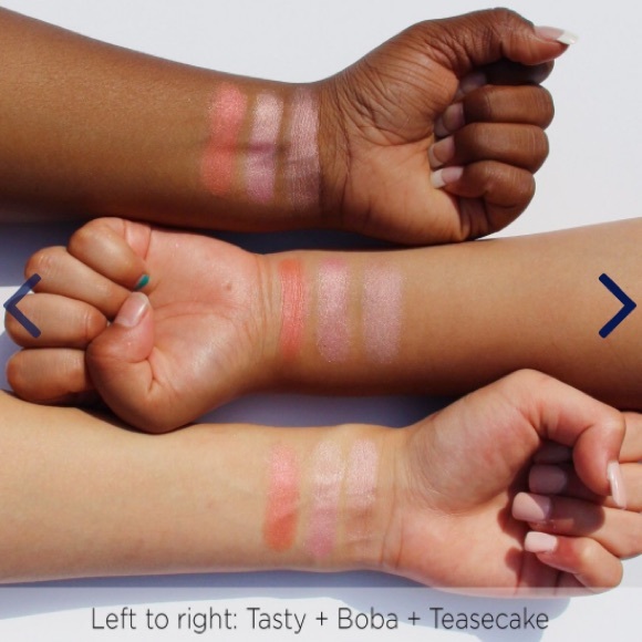 Taylor's Bundle - Picture 2 of 4