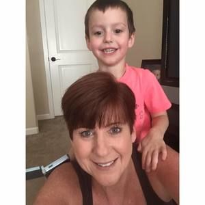 Meet your Posher, Laurie