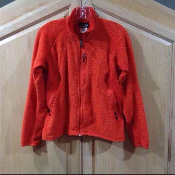 Patagonia Zip Up - gently used