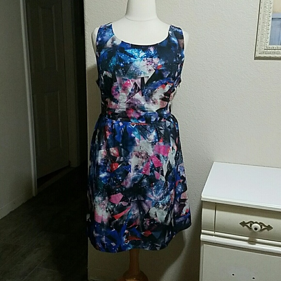 Forever 21 Dresses & Skirts - 🍀 SALE Forever 21 Galaxy print dress
