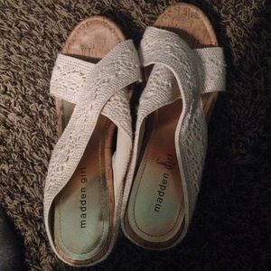 White wedges
