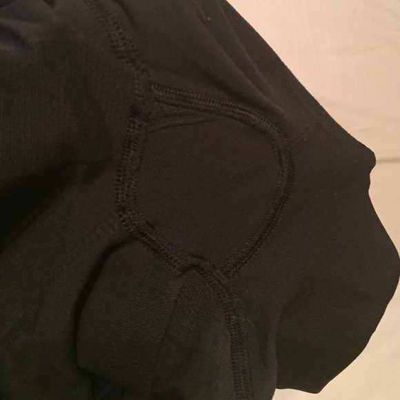 Lululemon zone in thigh pant. No tag