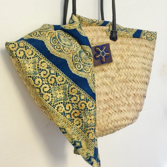 ✨Straw Tote Bag w/Liner - Beach/Picnic/Shopping✨ - Picture 1 of 4