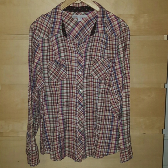 Old Navy plaid shirt