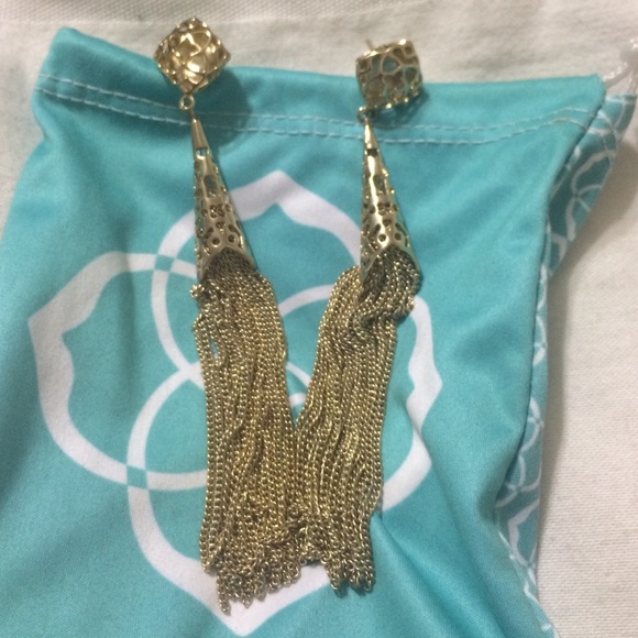 Kendra Scott tassel earrings