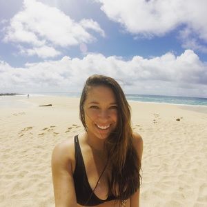 Meet your Posher, Camille