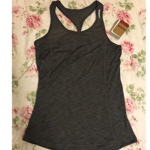 Women's athletic muscle tank