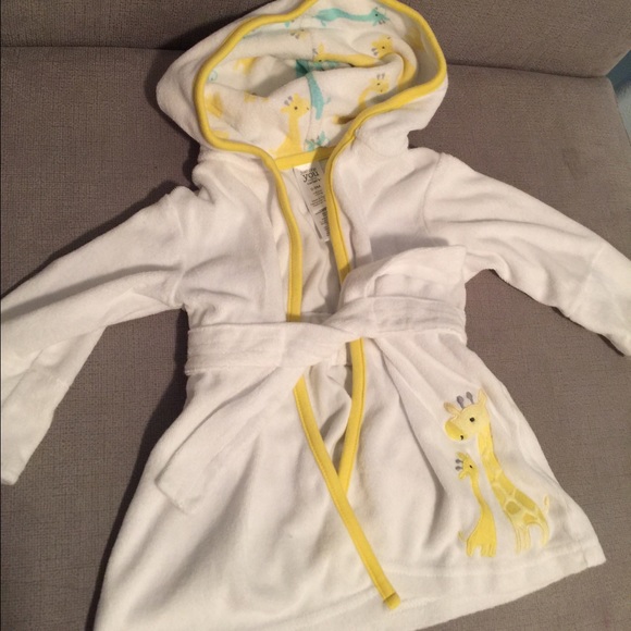 0-9M Hooded Giraffe Robe